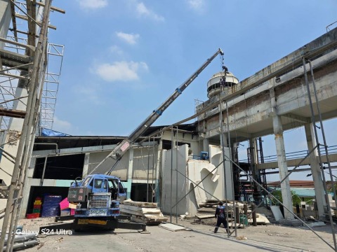 รับเหมารื้อถอนอาคาร